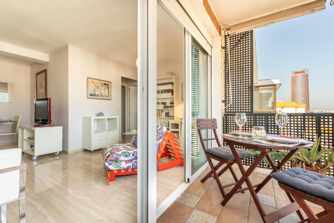 Апартаменти Apartamento Desde El Cielo De Triana Севілья Екстер'єр фото